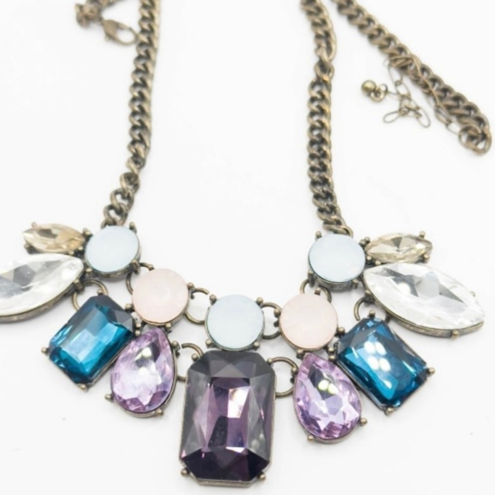 COLOR STONE NECKLACE with large gemstones